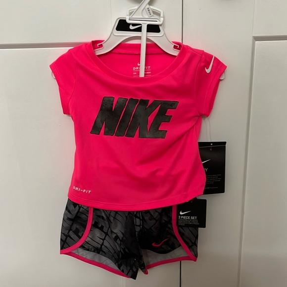 Nike Other - Baby Nike Dri Fit Set